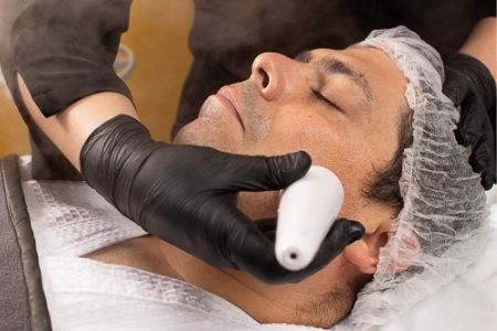 Peeling con ácido ferúlico: recupera tu piel del verano